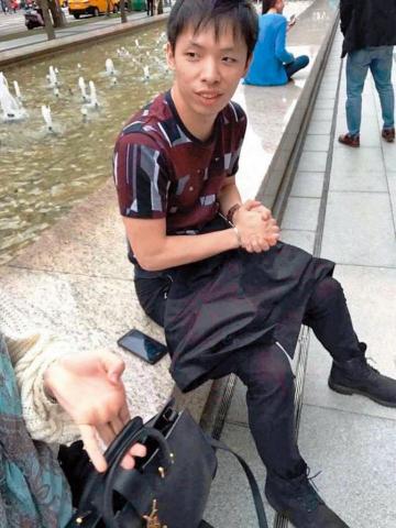 程男沒有正當工作,打著富二代的名號四處招搖撞騙,曾有多人上當。(翻攝自程宇臉書)